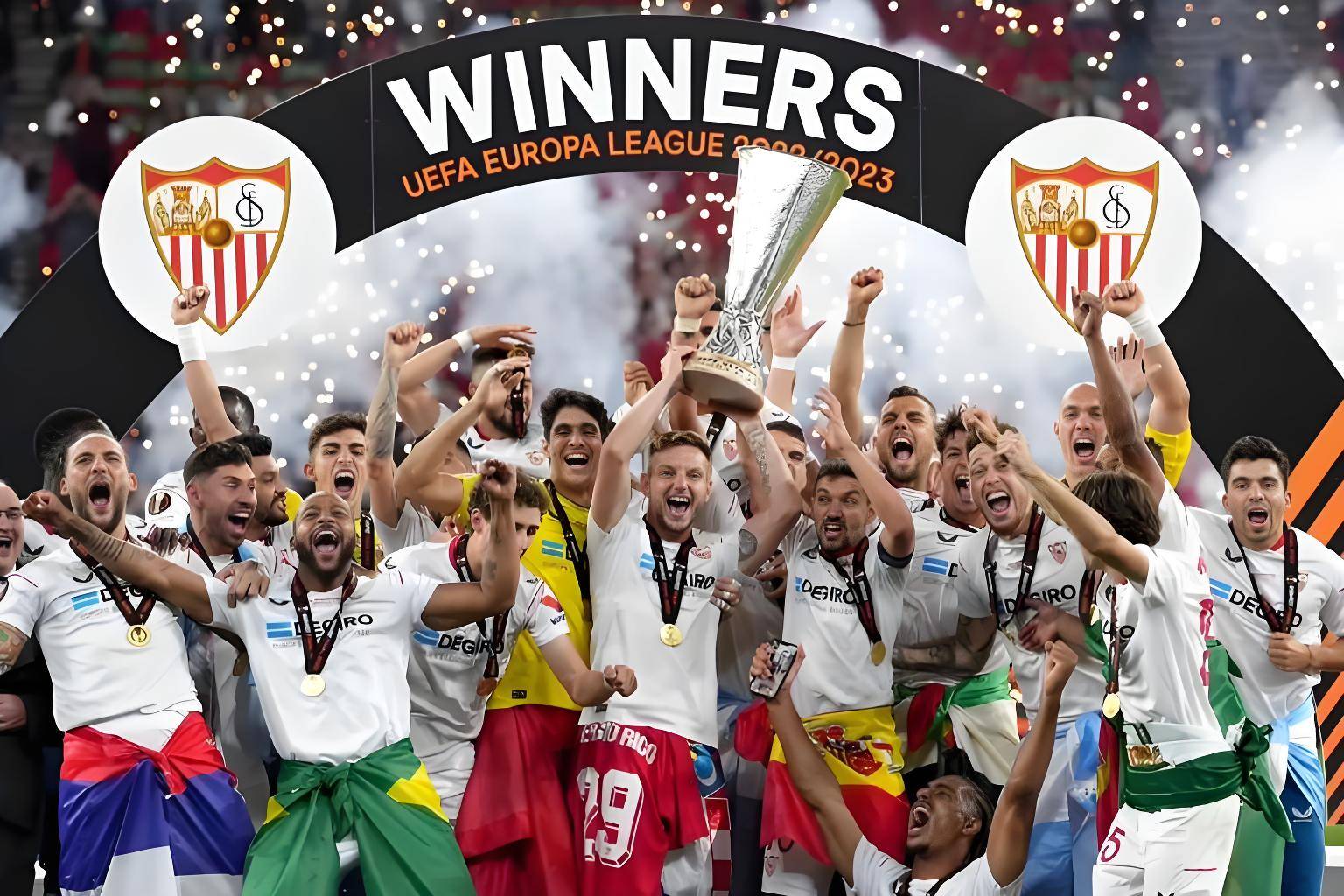 包含比利亚雷亚尔客场险胜,奇迹活生生上演的词条 包含比利亚雷亚尔客场险胜,奇迹活生生上演的词条