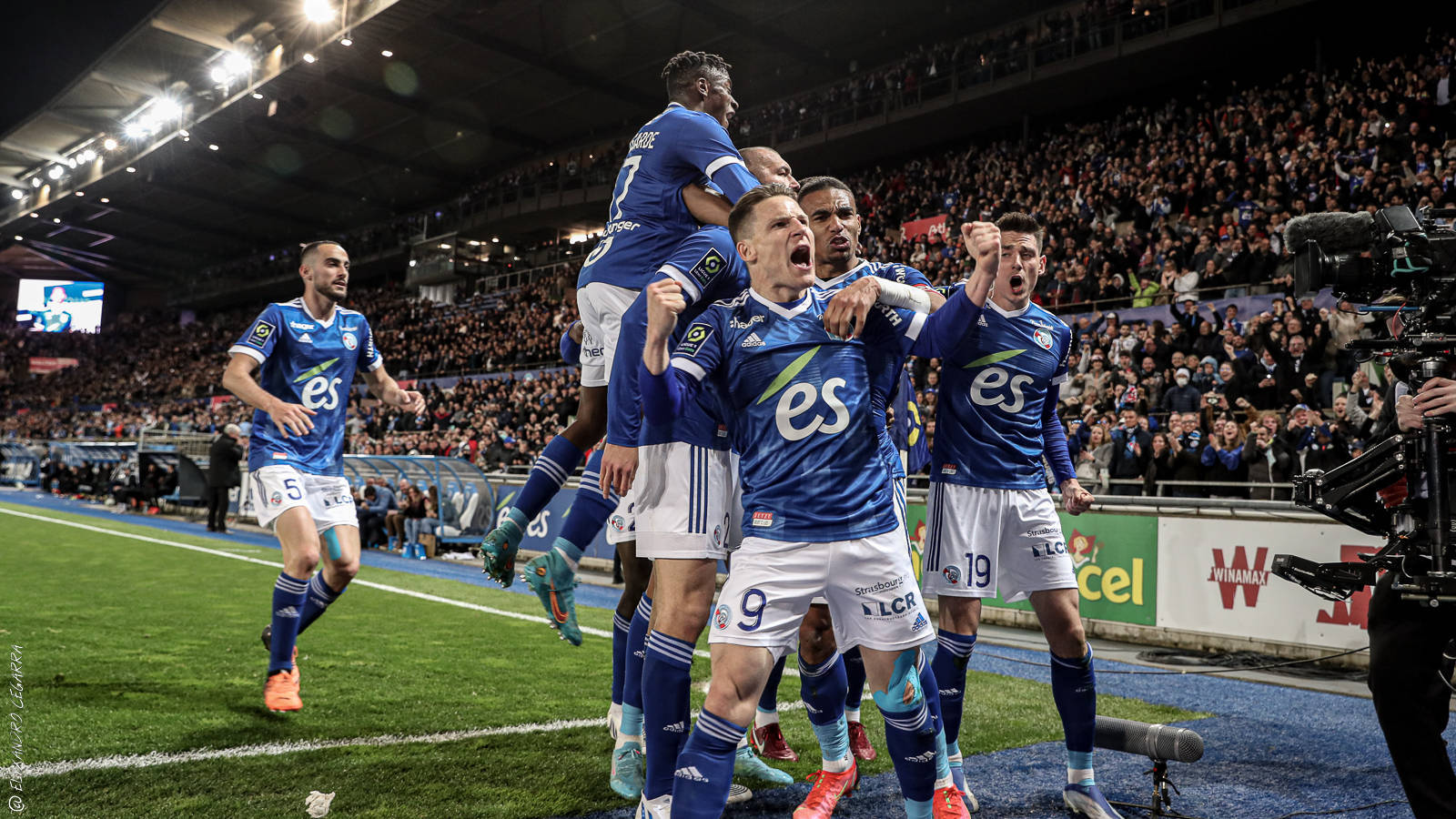 里昂主场告捷,击败斯特拉斯堡 里昂主场告捷,击败斯特拉斯堡