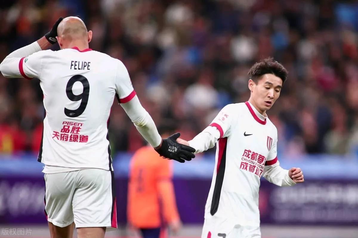 球员伤愈复出,球队士气高涨的简单介绍 球员伤愈复出,球队士气高涨的简单介绍