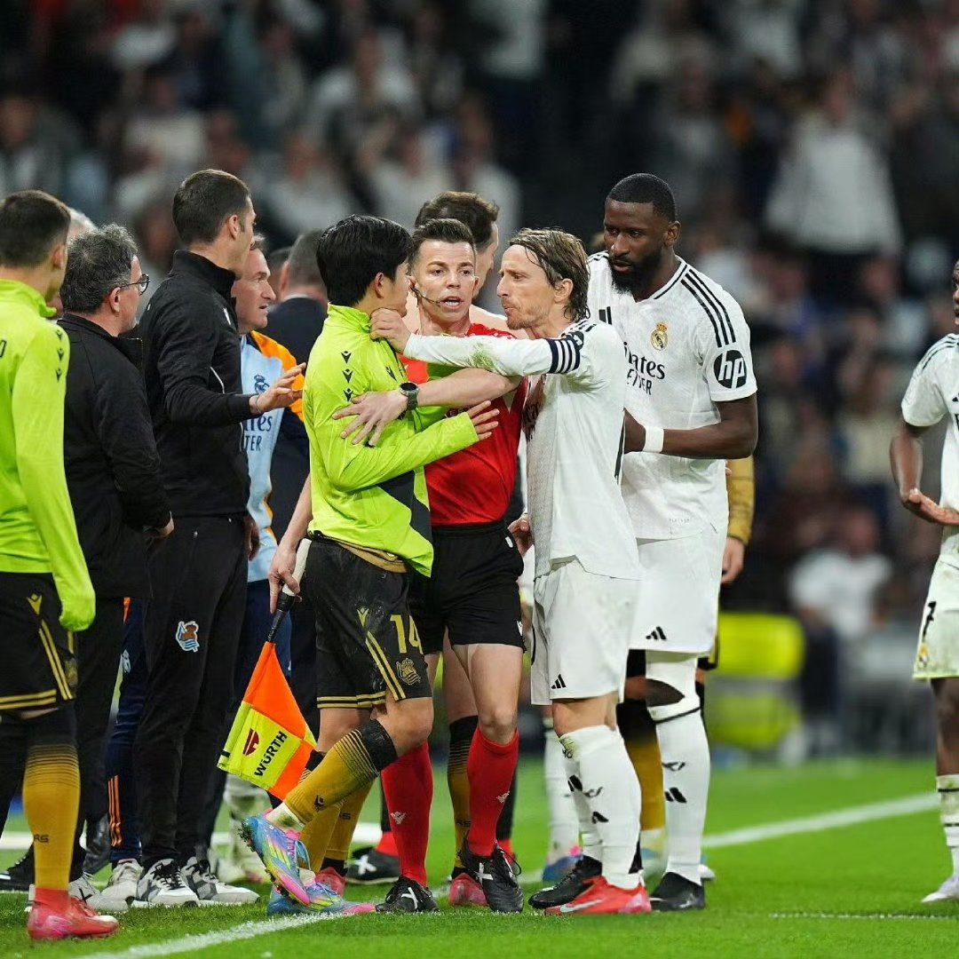 西班牙球队在客场击败对手,取得宝贵三分的简单介绍 西班牙球队在客场击败对手,取得宝贵三分的简单介绍