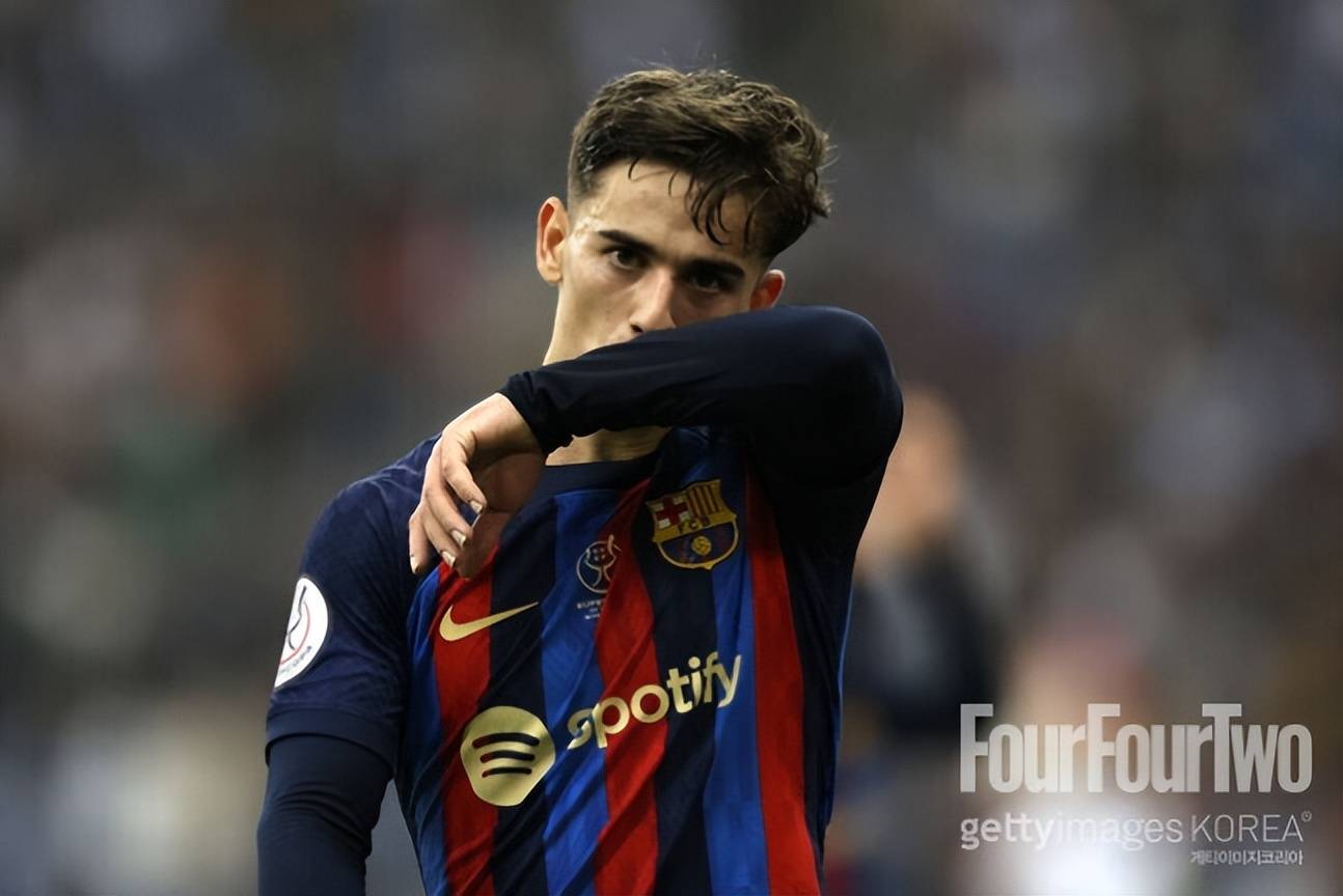 贝内文托拒绝续约核心球员，引发争议