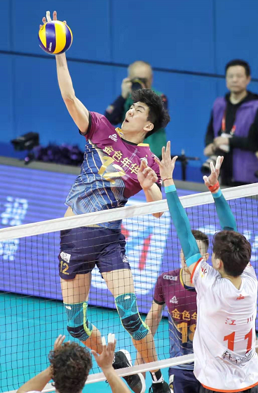 胜利在望,球队全力以赴,迎战决赛挑战的简单介绍 胜利在望,球队全力以赴,迎战决赛挑战的简单介绍