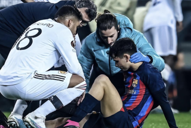 西甲榜首争夺战激烈,巴塞和皇马势均力敌!的简单介绍 西甲榜首争夺战激烈,巴塞和皇马势均力敌!的简单介绍