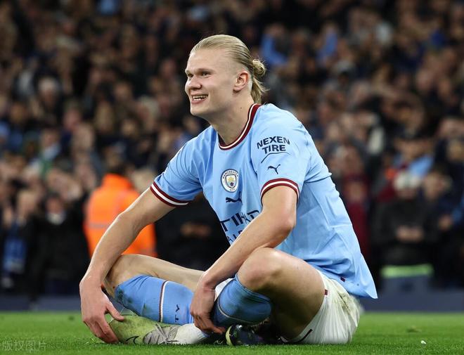 阿贾克斯客场击败瓦埃雷尔实现六连胜