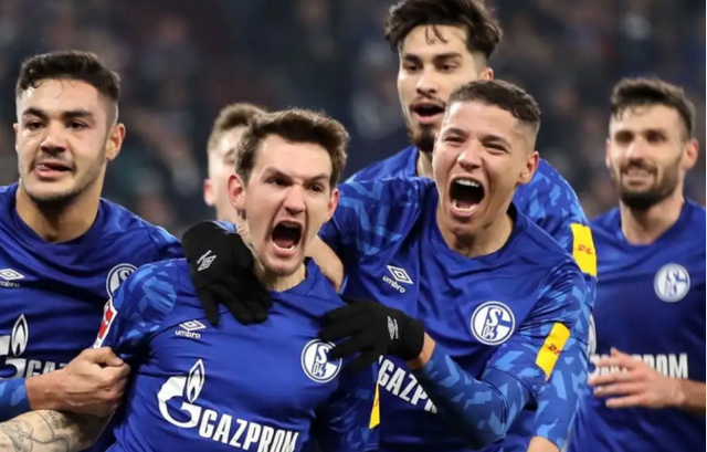 包含沙尔克04客场击败霍芬海姆,取得连胜的词条 包含沙尔克04客场击败霍芬海姆,取得连胜的词条