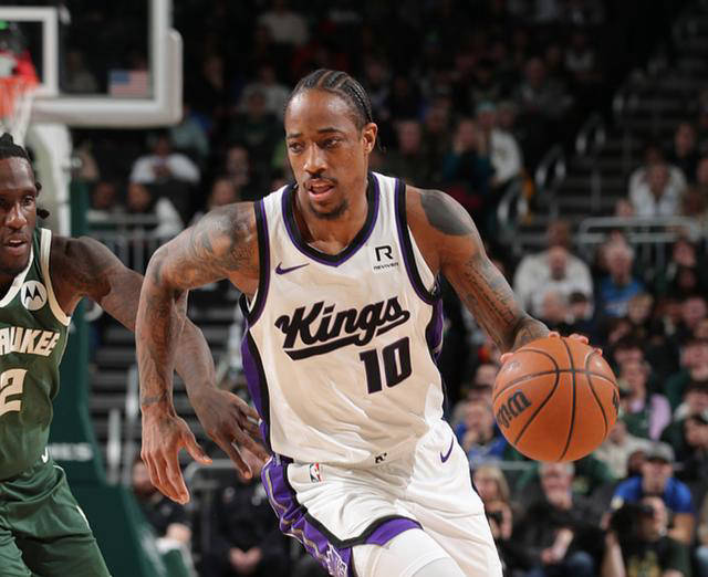 雄鹿大胜篮网,字母哥狂砍30+10 雄鹿大胜篮网,字母哥狂砍30+10