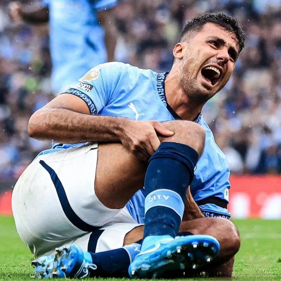 西班牙队遭遇主场惨败,备战亟需改进 西班牙队遭遇主场惨败,备战亟需改进