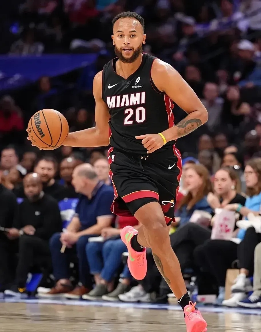 包含热火篮球夏季训练营启动,新晋球员崭露头角的词条 包含热火篮球夏季训练营启动,新晋球员崭露头角的词条