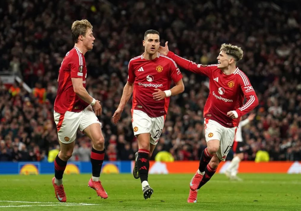 阿贾克斯主场-击败皇家马德里,晋级欧冠四强的简单介绍 阿贾克斯主场-击败皇家马德里,晋级欧冠四强的简单介绍