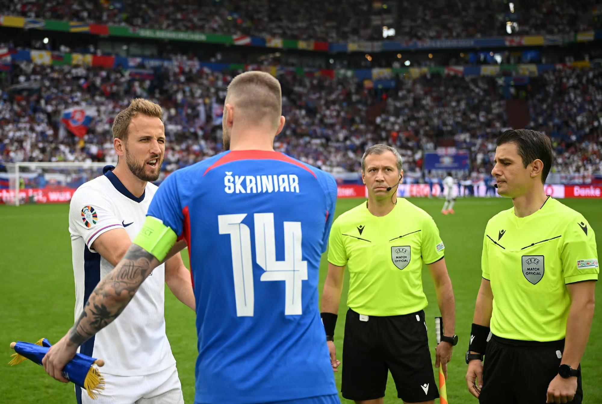 德国队惊险晋级,将参加欧洲杯预选赛决赛 德国队惊险晋级,将参加欧洲杯预选赛决赛